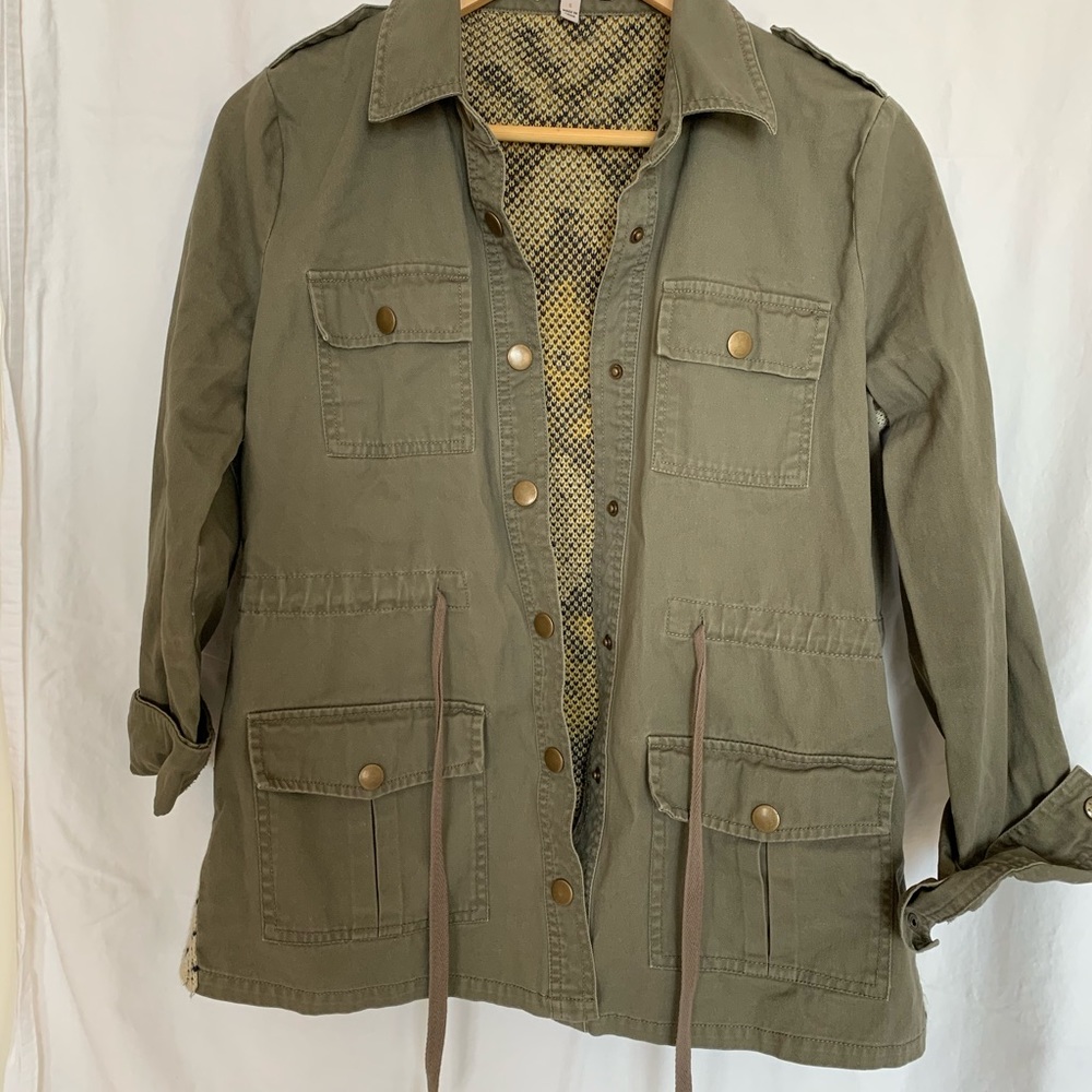 Utility Jacket - Picture 3 of 5